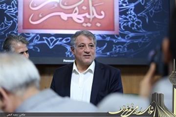 محسن هاشمی: عدم وجود درآمد پایدار موجب اقدامات غیرقانونی در شهرداری‌ها شده است 